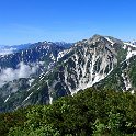 白馬三山と鹿島槍、間に槍が見える