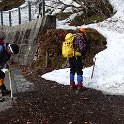 焼岳登山口…誰かバテてる？？？